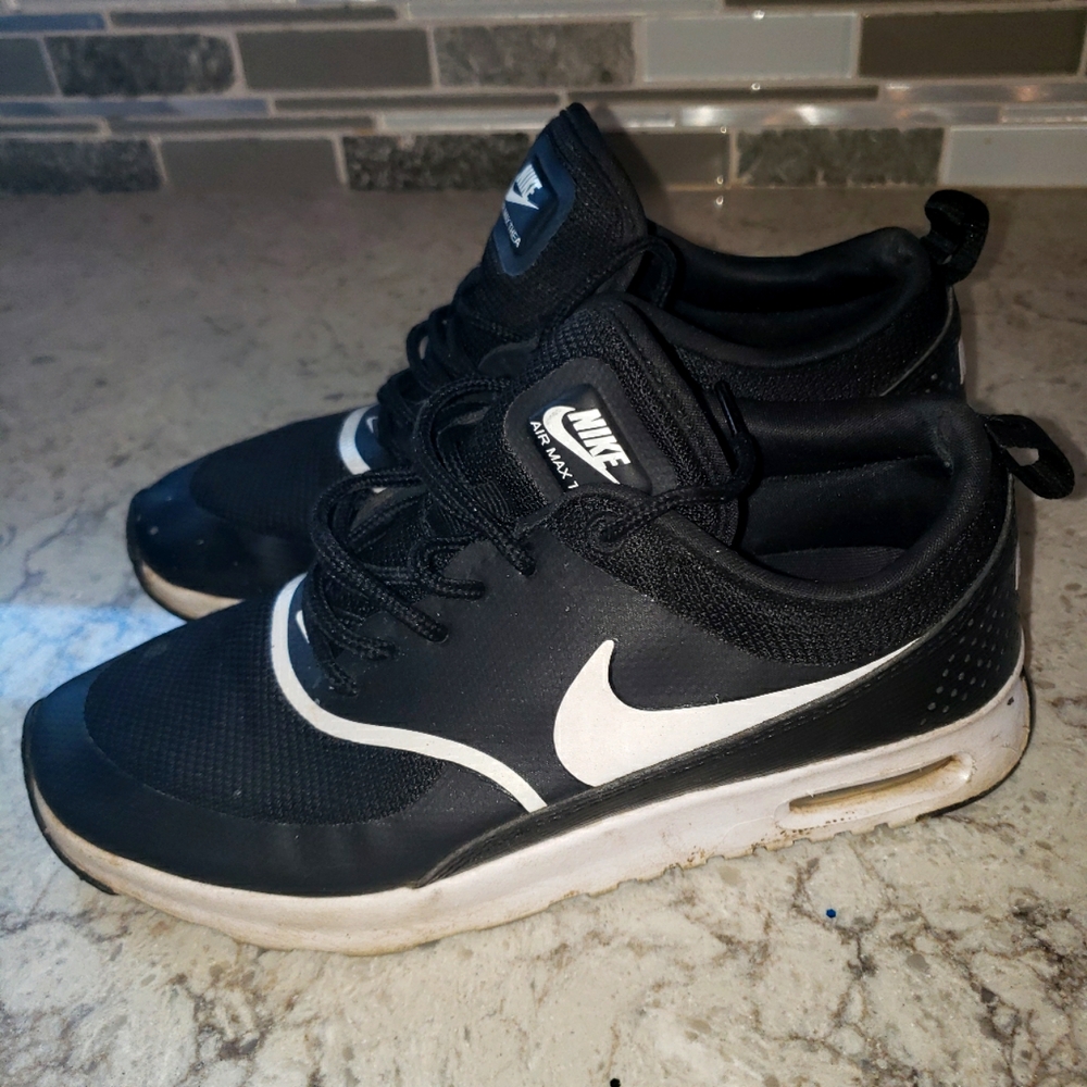 Nike ladies runners
